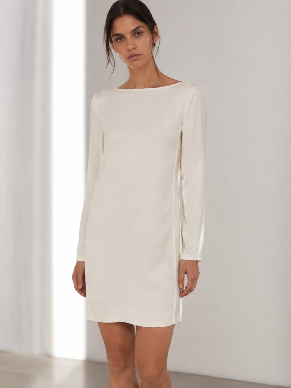 Massimo Dutti Minimalist Satin-Trim Boatneck Long Sleeve Mini Dress in Winter W